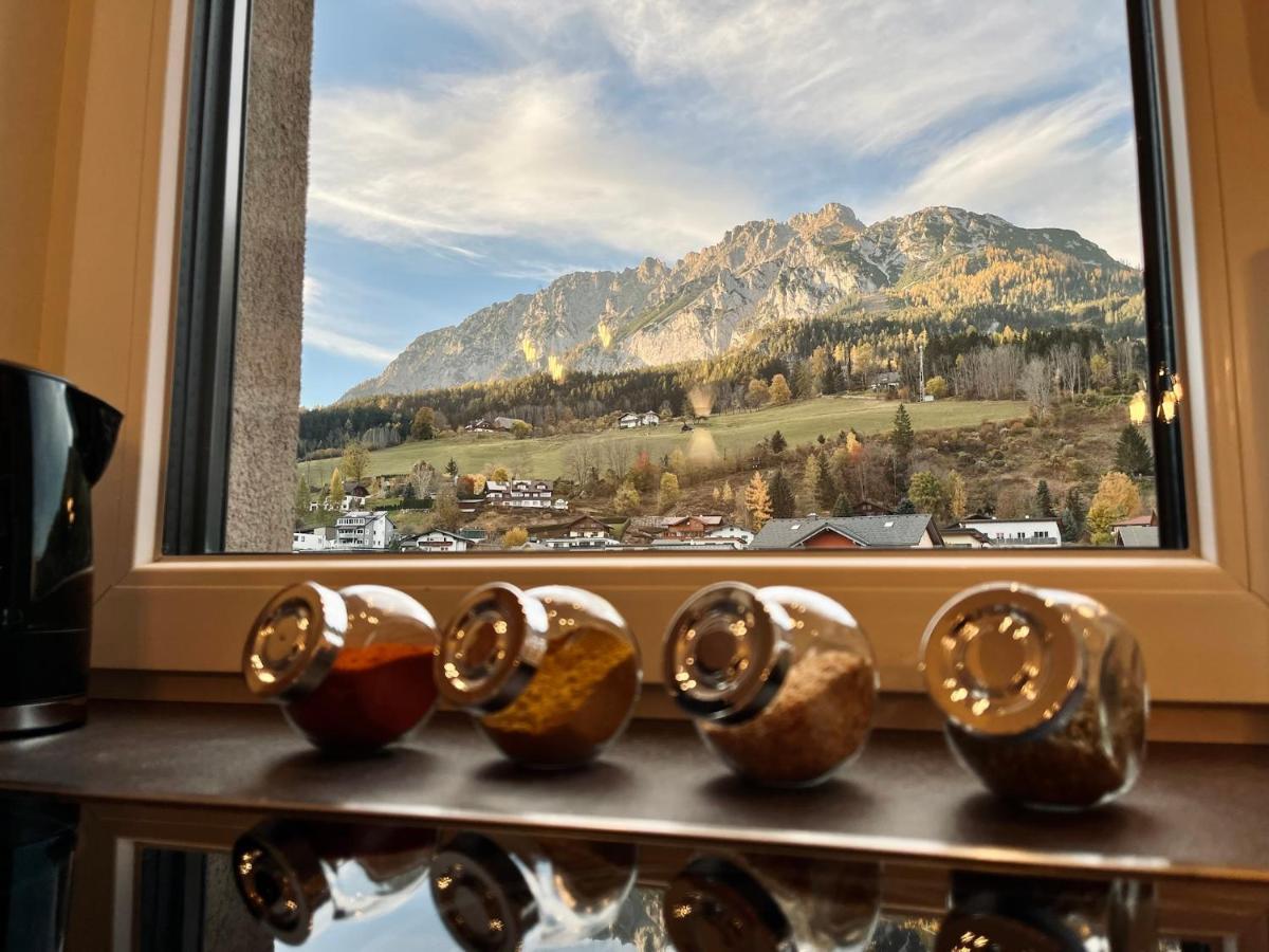 Alpin Art Appartements Грьобминг Екстериор снимка
